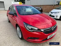 Used Vauxhall Astra Elite 150 HP (110 kW) 2019 Red Hatchback