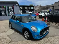 Begagnad Mini ONE Hatch 2016 Blå Halvkombi