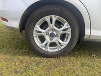 Used Ford B-MAX Zetec 100 HP (73 kW) 2018 Silver MPV