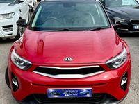 Używany Kia Stonic 118 KM (86 kW) 2018 Czerwony SUV