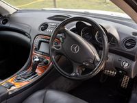 Used Mercedes SL500 302 HP (222 kW) 2005 Silver Cabriolet