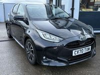 Used Toyota Yaris Hybrid Design 116 HP (85 kW) 2020 Black Hatchback