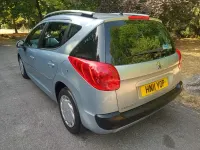 Used Peugeot 207 Active 95 HP (69 kW) 2011 Blue Estate
