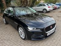 Usado Jaguar XE S 300 HP (220 kW) 2019 Preto Sedan