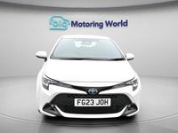 Used Toyota Corolla 140 HP (102 kW) 2023 White Hatchback