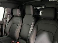 Ny Land Rover Defender SE Dynamic 249 HK (183 kW) 2026 Svart SUV