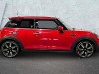 Begagnad Mini Cooper S Exclusive 188 HK (138 kW) 2023 Röd Halvkombi