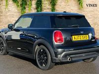 Used Mini Cooper Classic 134 HP (98 kW) 2022 Black Hatchback