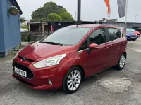 Used Ford B-MAX Titanium 100 HP (73 kW) 2015 Red MPV