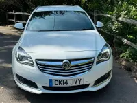 Used Vauxhall Insignia Edition 163 HP (119 kW) 2014 White Estate