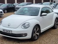Used VW Beetle Design 105 HP (77 kW) 2014 White Hatchback