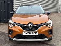 Begagnad Renault Captur Version S 99 HK (72 kW) 2020 Orange SUV