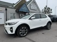 Used Kia Stonic 108 HP (79 kW) 2018 White SUV