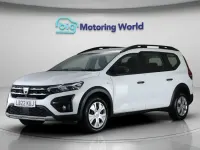 Usado Dacia Jogger Essentiel 109 HP (80 kW) 2022 Branco Monovolume