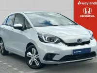 Used Honda Jazz Hybrid 109 HP (80 kW) 2023 White Hatchback