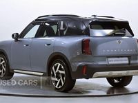 Usado Mini Countryman Exclusive 300 HP (220 kW) 2024 Verde SUV