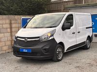Second-hand Vauxhall Vivaro S 90 CP (66 kW) 2014 Alb Monovolum
