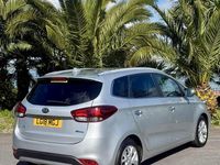Usado Kia Carens 135 CV (99 kW) 2018 Plateado Monovolumen