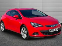Used Vauxhall Astra GTC SRi 134 HP (98 kW) 2016 Lava red Coupe