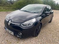 Used Renault Clio IV Dynamique 2015 Black Hatchback