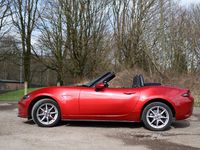 Used Mazda MX5 131 HP (96 kW) 2017 Red Cabriolet