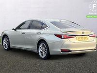 Used Lexus ES300H 218 HP (160 kW) 2021 White Sedan