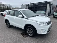 Used Suzuki Vitara SZ4 120 HP (88 kW) 2016 White SUV