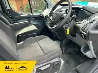 Used Ford Transit Custom 105 HP (77 kW) 2017 White Van