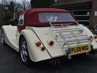 Used Morgan Plus 8 367 HP (269 kW) 2013 Cream Cabriolet