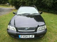 Begagnad Volvo V40 2004 Kombi