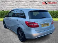 Used Mercedes B200 134 HP (98 kW) 2013 Silver Hatchback