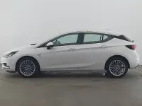 Used Vauxhall Astra Elite 2017 White Hatchback