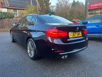 Usado BMW 330e Luxury Line 2017 Negro Berlina