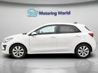 Used Kia Rio 118 HP (86 kW) 2021 White Hatchback