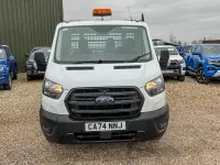 Usado Ford Transit Select 131 HP (96 kW) 2024 Branco Cabrios