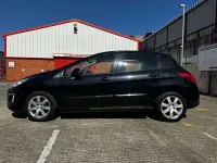 Begagnad Peugeot 308 Active 2013 Svart Halvkombi