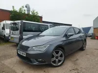 Käytetty Seat Leon SE 105 HP (77 kW) 2014 Harmaa Viistoperä