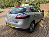 Used Renault Mégane III Dynamique 110 HP (80 kW) 2015 Silver Hatchback
