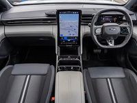Usado Ford Capri Select 210 kW (286 HP) 2025 Branco SUV