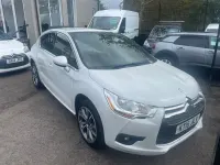 Used DS Automobiles DS4 120 HP (88 kW) 2015 White Hatchback