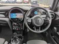 Used Mini John Cooper Works Hatch 228 HP (167 kW) 2021 Green Hatchback
