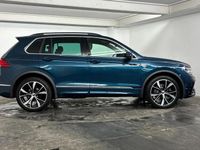 Used VW Tiguan R-line 190 HP (139 kW) 2022 Blue SUV