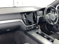 Used Volvo V60 R-Design 295 HP (216 kW) 2022 Blue Estate