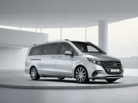 Novo Mercedes V300 Premium 237 HP (174 kW) 2025 Monovolume