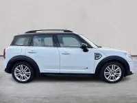 Used Mini Cooper D Exclusive 150 HP (110 kW) 2019 White Hatchback