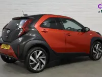 Used Toyota Aygo X 72 HP (52 kW) 2022 Red SUV