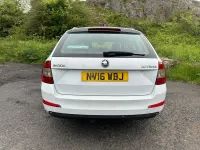Used Skoda Octavia Elegance 110 HP (80 kW) 2016 White Estate