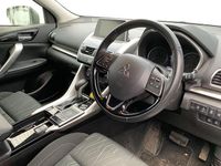 Used Mitsubishi Eclipse 163 HP (119 kW) 2019 White Hatchback