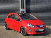 Używany Vauxhall Corsa Edition 2014 Czerwony Hatchback