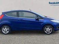 Used Ford Fiesta Zetec 82 HP (60 kW) 2017 Blue Hatchback